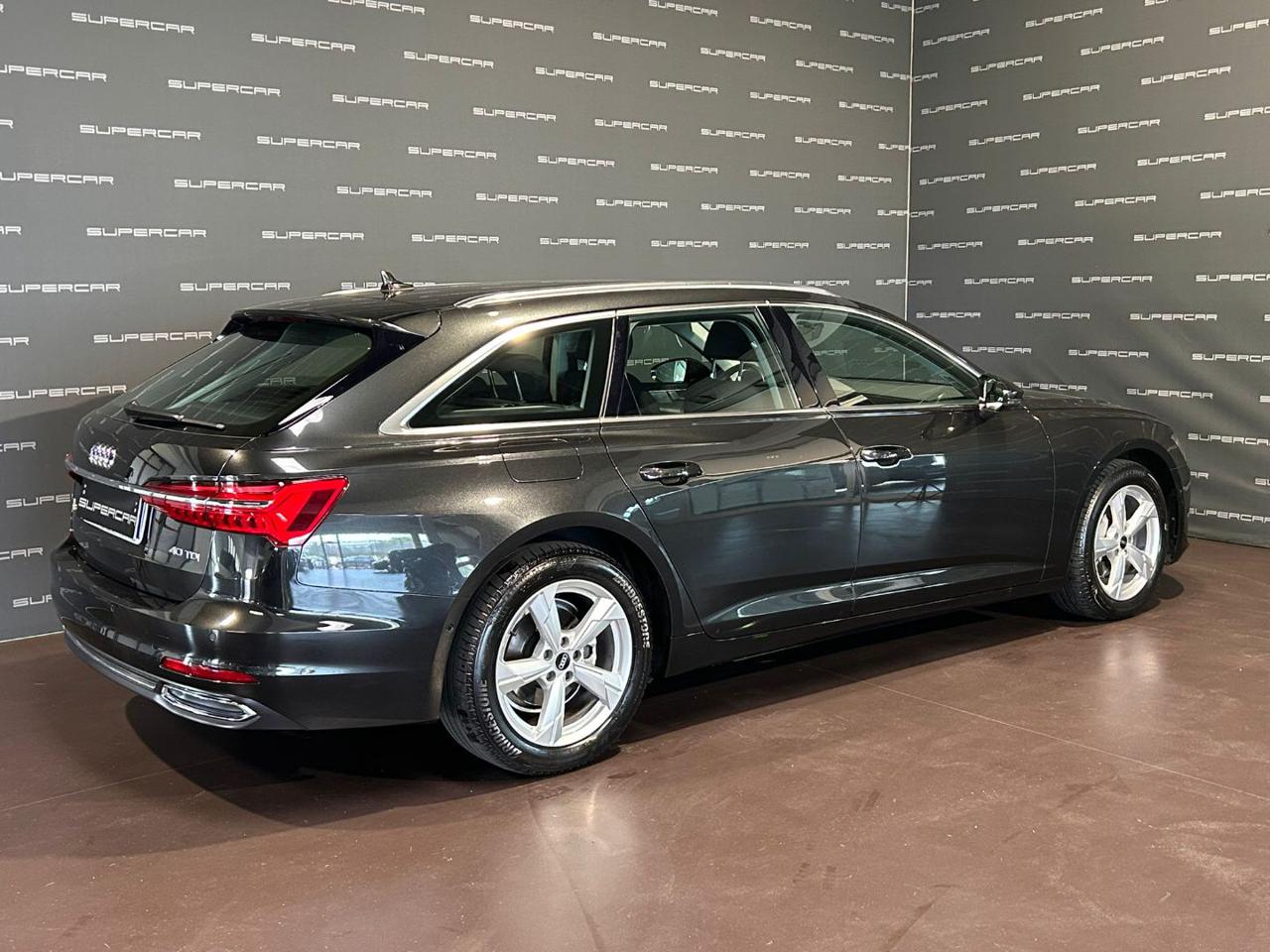 AUDI A6 Avant 40 2.0 TDI S tronic Business Sport - 3