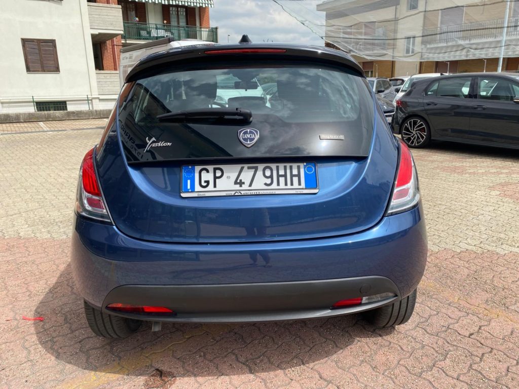 LANCIA Ypsilon 1.0 Mild-Hybrid Silver 5POSTI - 6