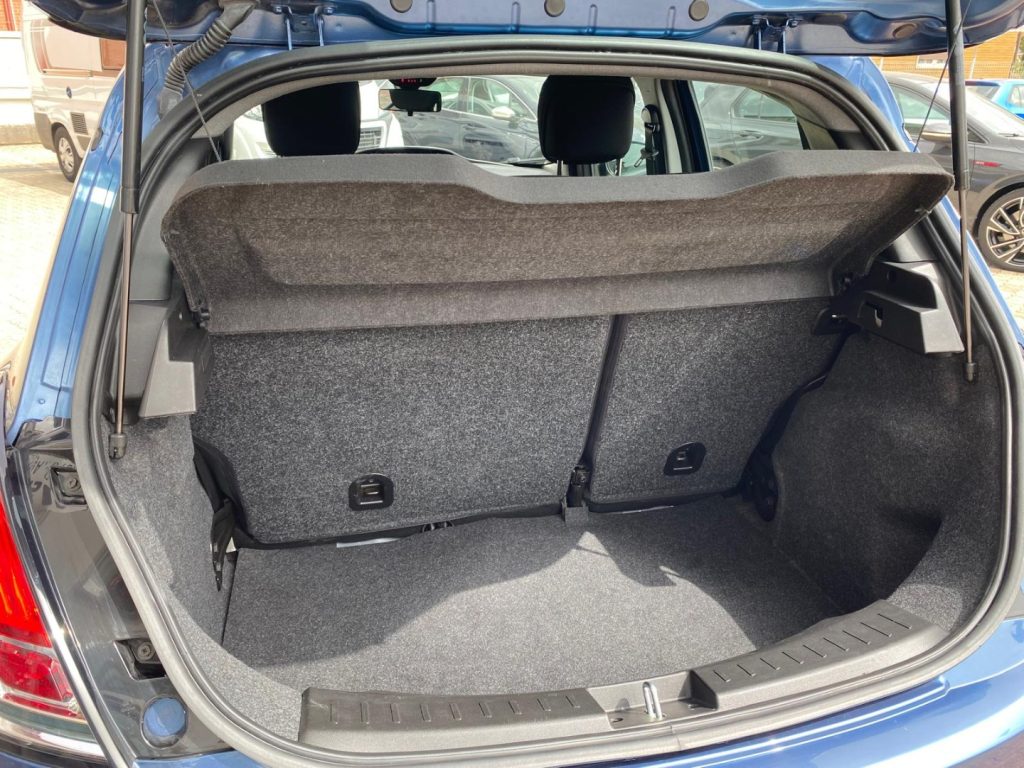 LANCIA Ypsilon 1.0 Mild-Hybrid Silver 5POSTI - 17