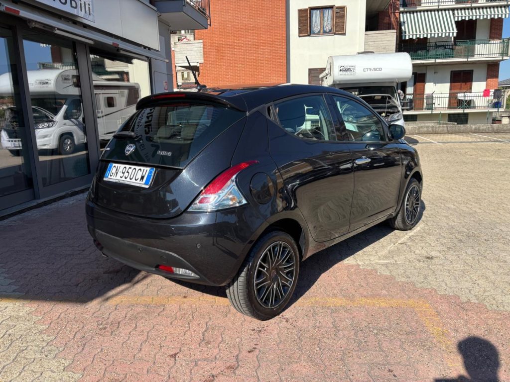 LANCIA Ypsilon 1.0 Mild-Hybrid Gold 5posti - 10