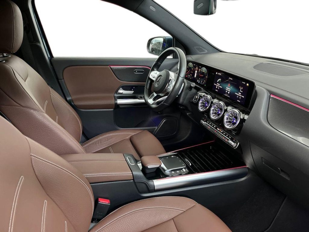 MERCEDES-BENZ GLA 200 d Automatic Premium - 16