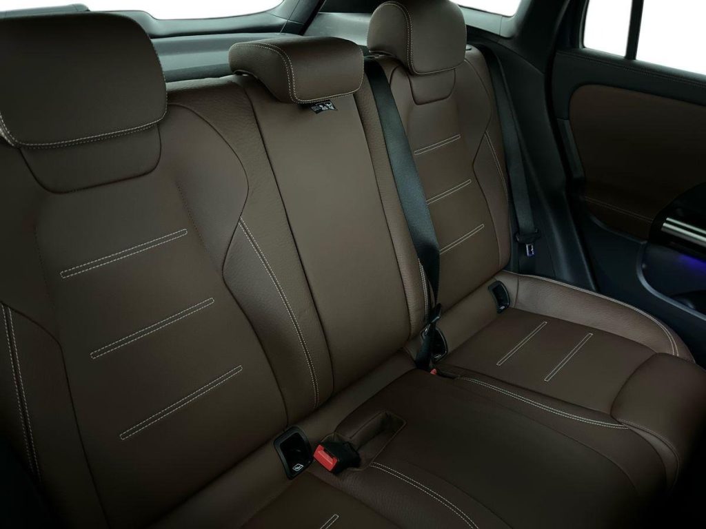 MERCEDES-BENZ GLA 200 d Automatic Premium - 15