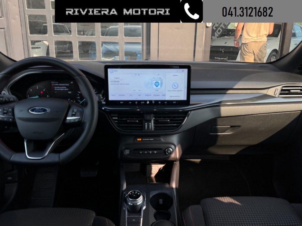 FORD Focus 1.5 EcoBlue 115 CV automatico 5p. ST-Line - 6