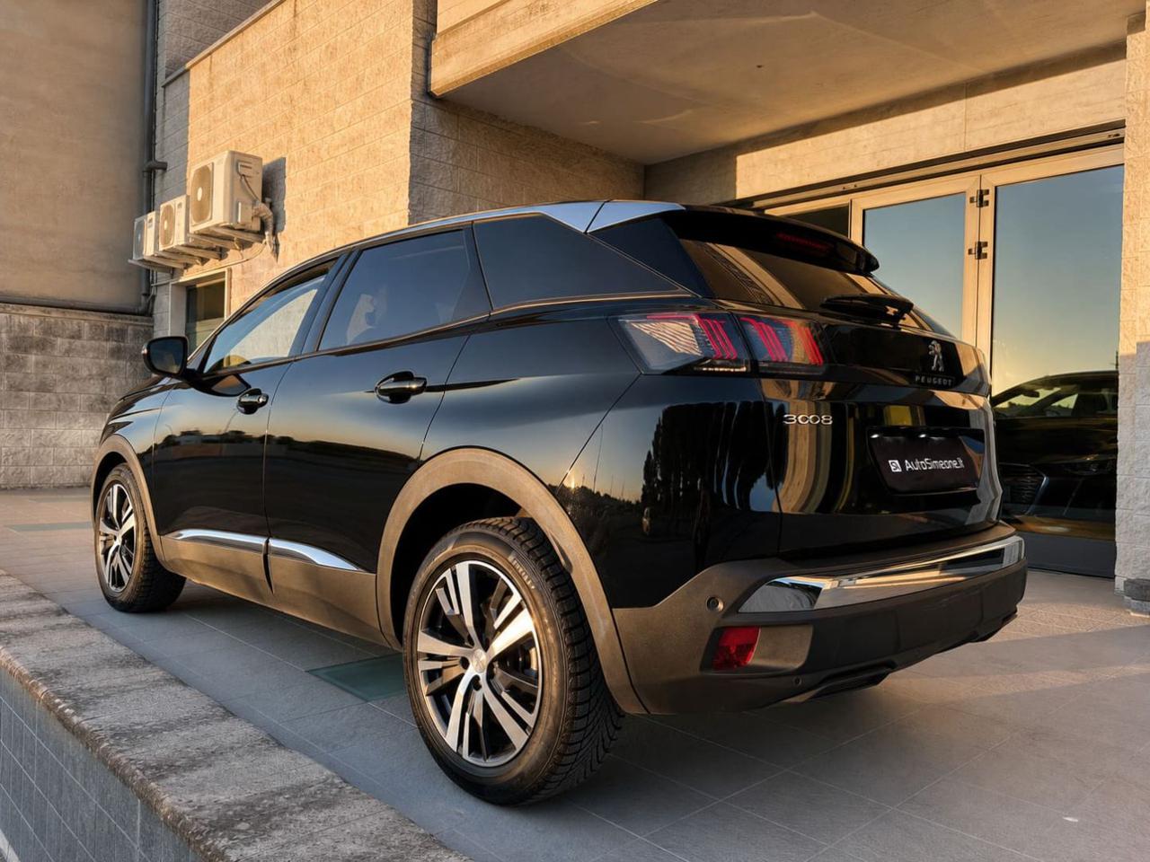 PEUGEOT 3008 1.5 BlueHDi 130 S&S EAT8 Allure - 7