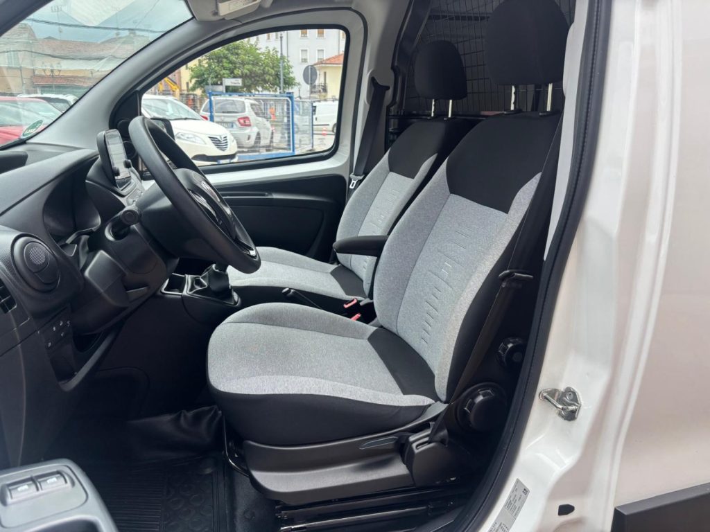 FIAT Fiorino 1.3 M-Jet Adventure 80CV - 10