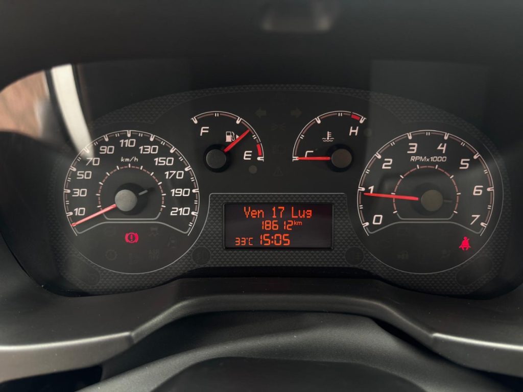 FIAT Fiorino 1.3 M-Jet Adventure 80CV - 13