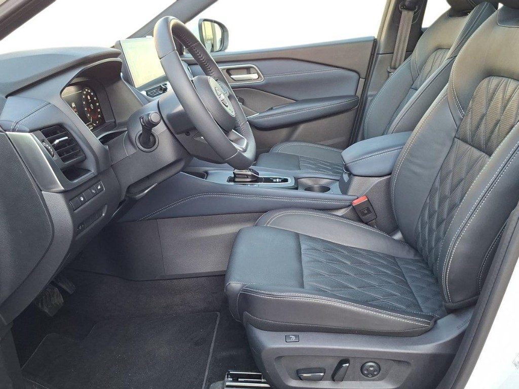 NISSAN Qashqai e-Power Aut. + Tetto apr. - 9