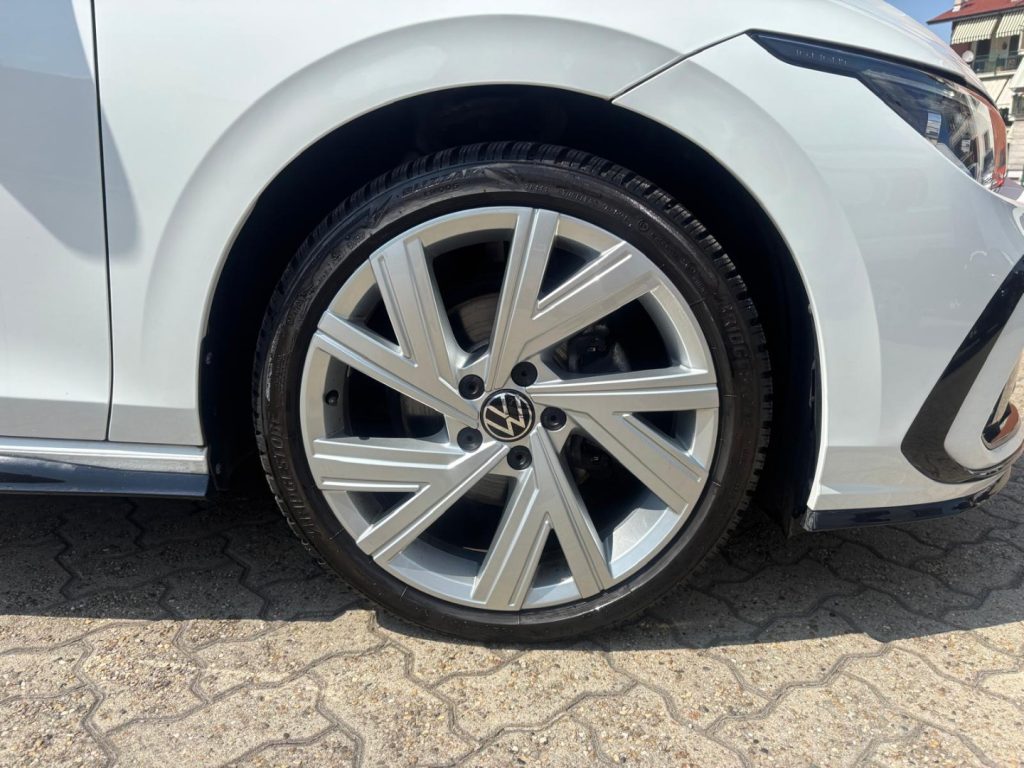 VOLKSWAGEN Golf 2.0 TDI R-Line 150 CV DSG - 9