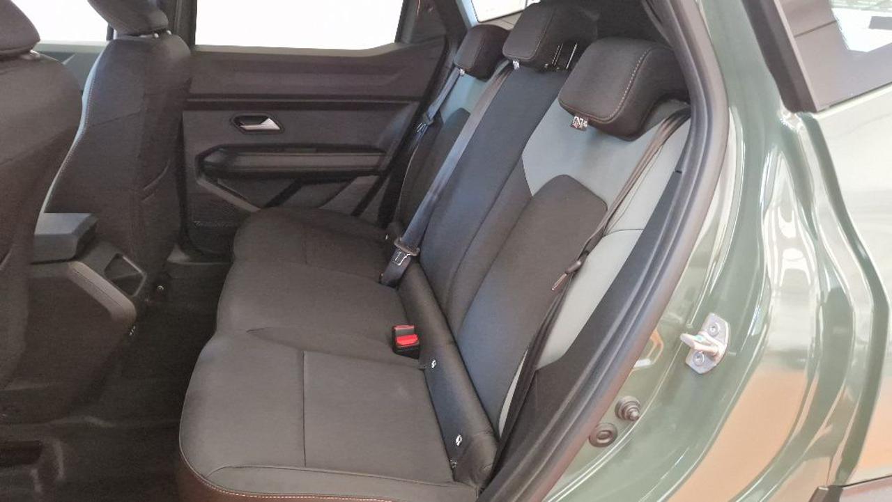 DACIA Duster Hybrid-G 150 CV auto 4x4 Extreme KM.0 GPL - 8