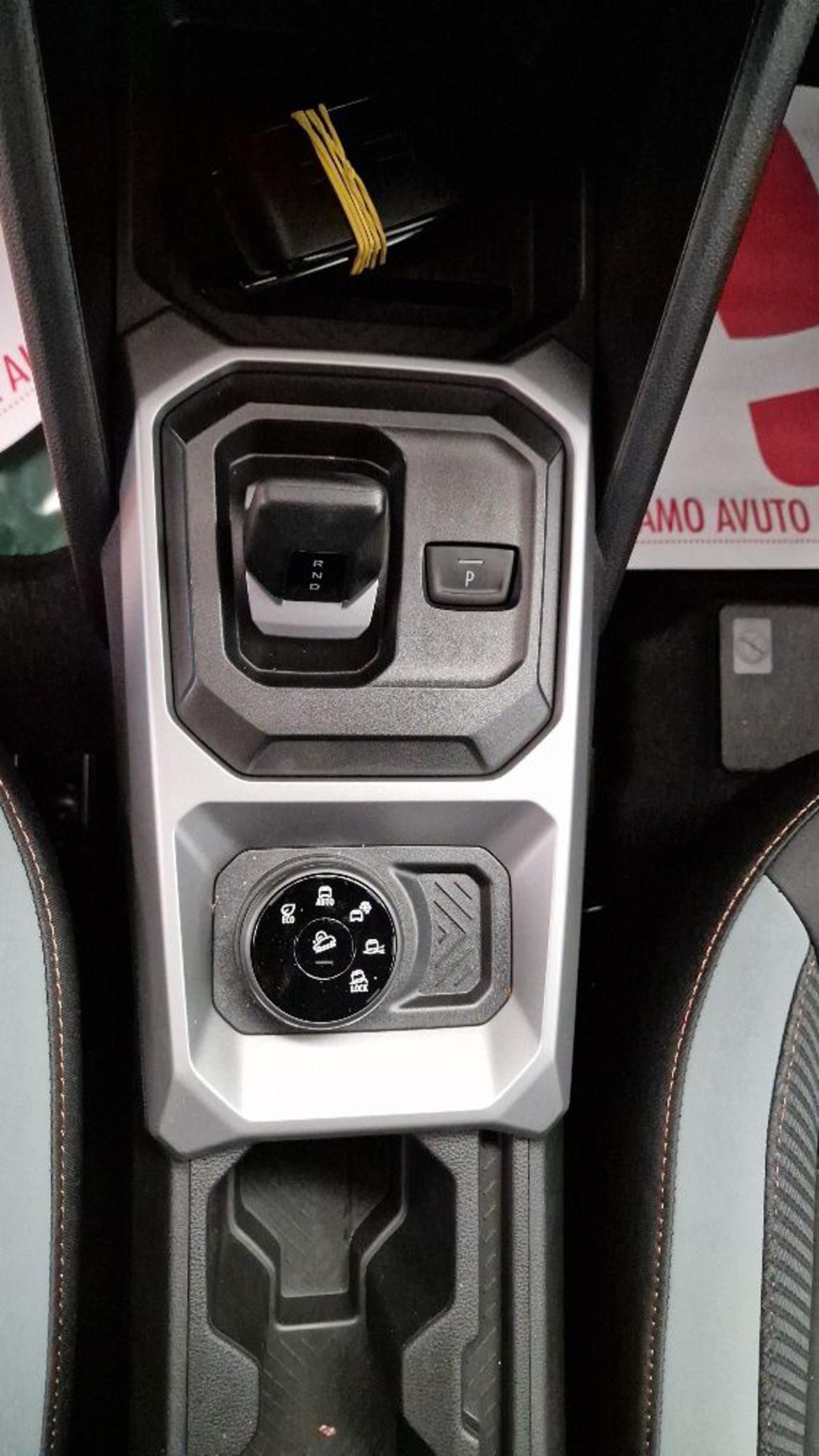 DACIA Duster Hybrid-G 150 CV auto 4x4 Extreme KM.0 GPL - 11