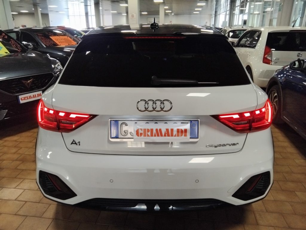 AUDI A1 citycarver 30 TFSI S tronic Identity Contrast - 5