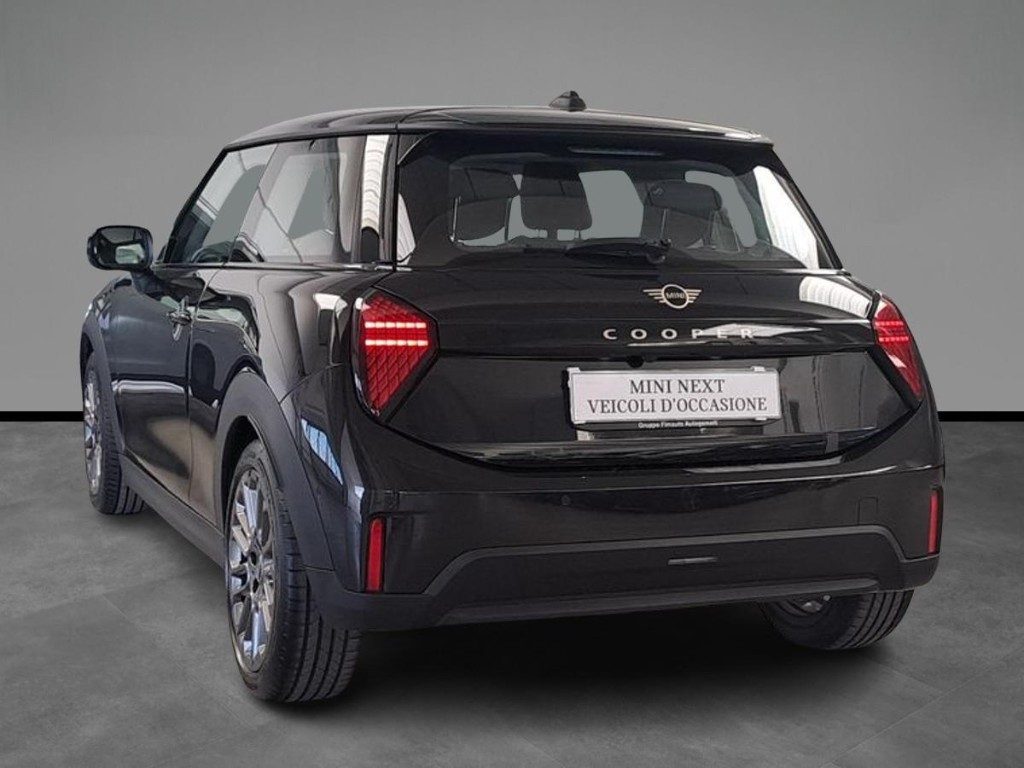 MINI Cooper Cooper C Essential Pacchetto XS Aut. - 4