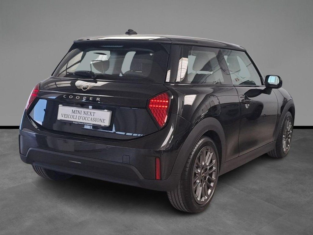 MINI Cooper Cooper C Essential Pacchetto XS Aut. - 16
