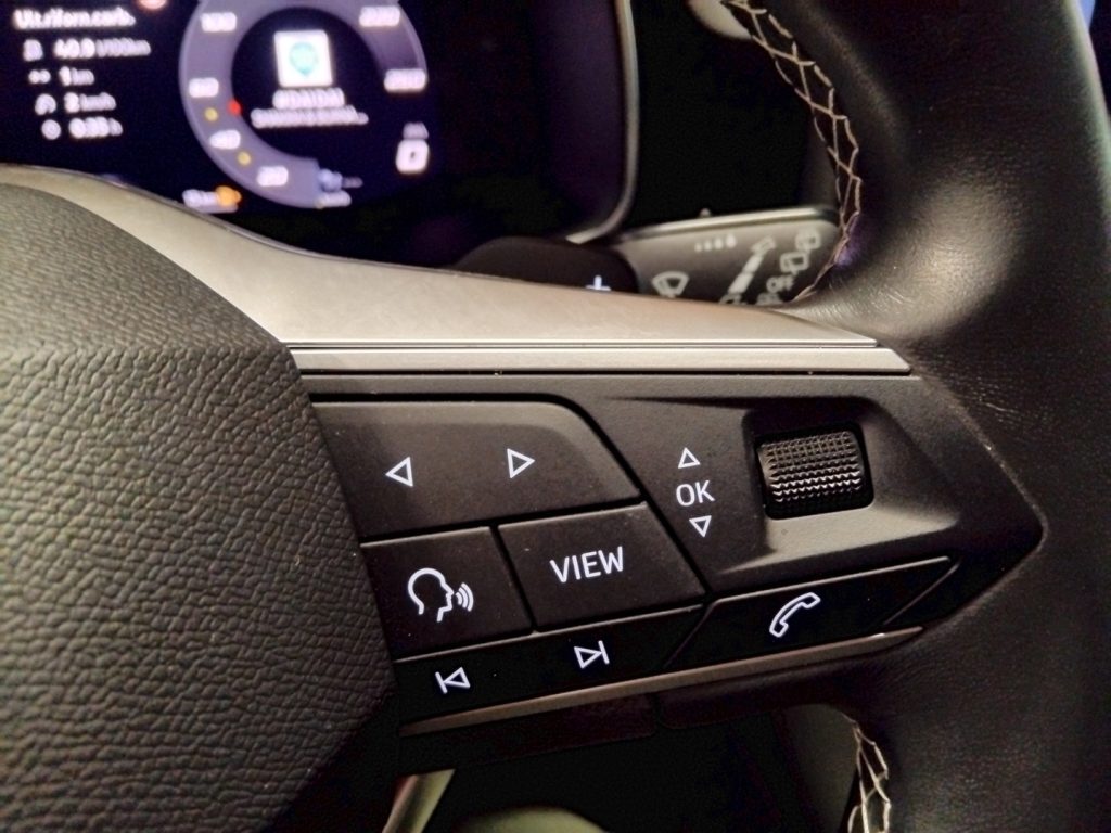 SEAT Leon 1.5 hybrid DSG Business LED 17 GRIMALDI SP. DAY - 22