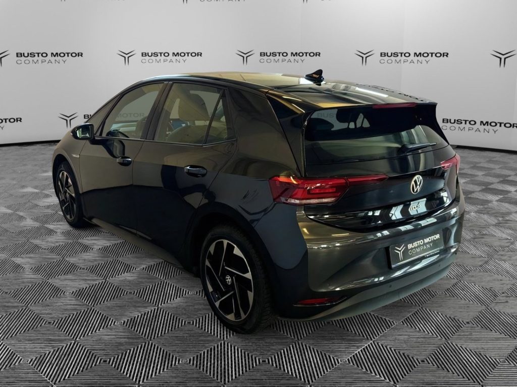 VOLKSWAGEN ID.3 Pro Performance - 4