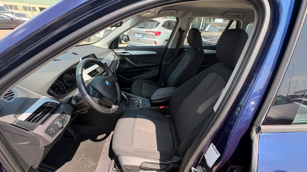 BMW X1 xDrive18d Advantage ++IVA ESPOSTA++ - 10