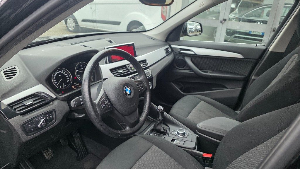 BMW X1 sDrive16d Business Advantage - 8