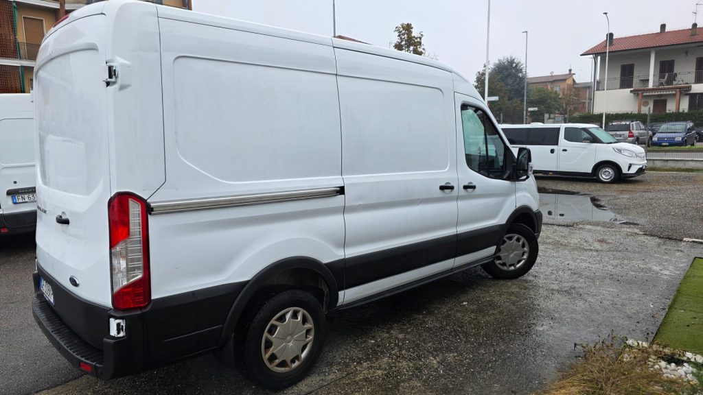 FORD Transit 330 2.0TDCi EcoBlue 170CV PM-TM Furgone Trend L2H2 - 4