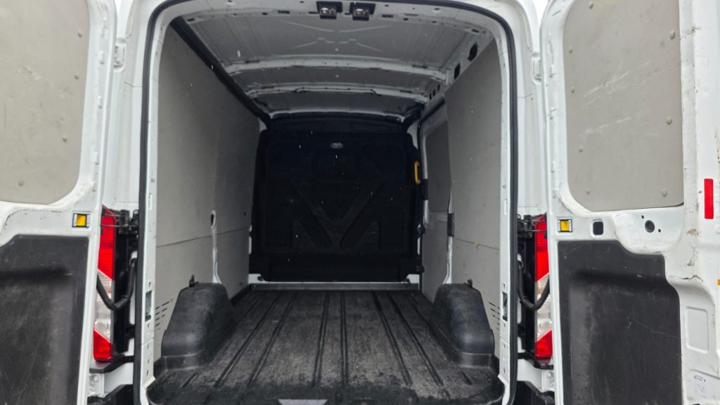 FORD Transit 330 2.0TDCi EcoBlue 170CV PM-TM Furgone Trend L2H2 - 7