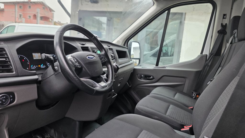 FORD Transit 330 2.0TDCi EcoBlue 170CV PM-TM Furgone Trend L2H2 - 8