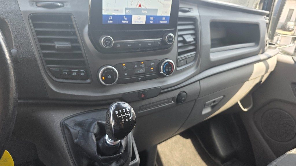 FORD Transit Custom 300 2.0 EcoBlue Hybrid 130 PC-DC Furg. Trend - 13