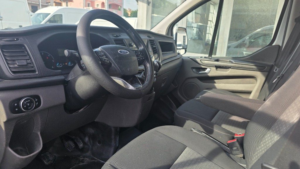 FORD Transit Custom 300 2.0 TDCi 130 PL Furgone Trend L2H1 - 8