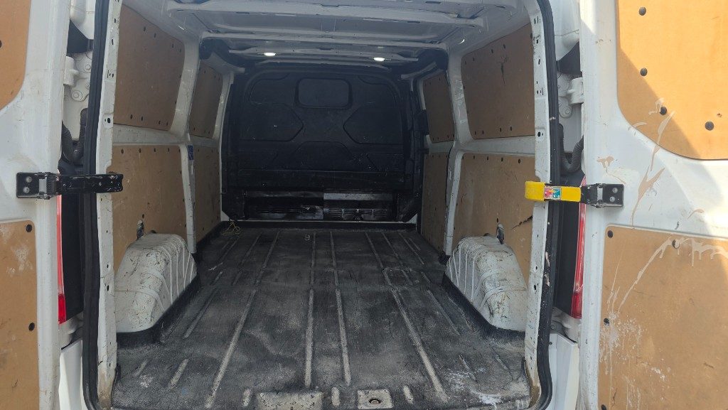 FORD Transit Custom 300 2.0 TDCi 130 PL Furgone Trend L2H1 - 7