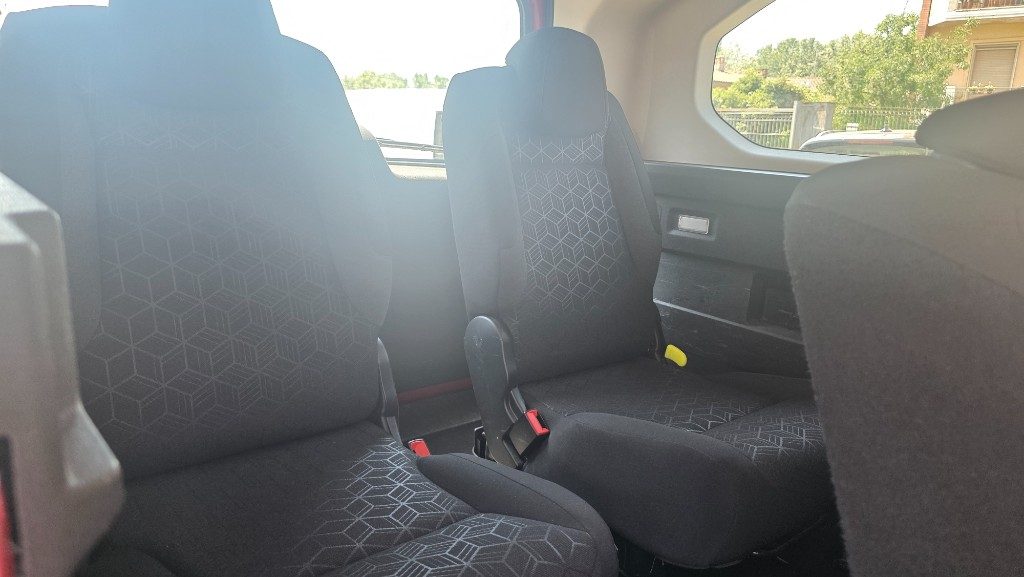 PEUGEOT Rifter Puretech 110 S&S Active Long Autovettura 7posti - 9