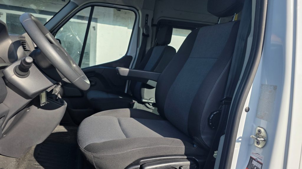 RENAULT Master T35 2.3dCi150 PM-TM L2H2 Energy 9posti  disabili - 10