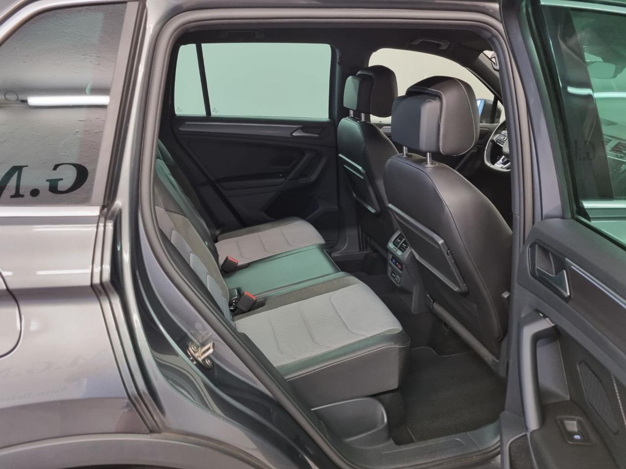 VOLKSWAGEN Tiguan 1.5 TSI Sport ACT BlueMotion Technology - 27