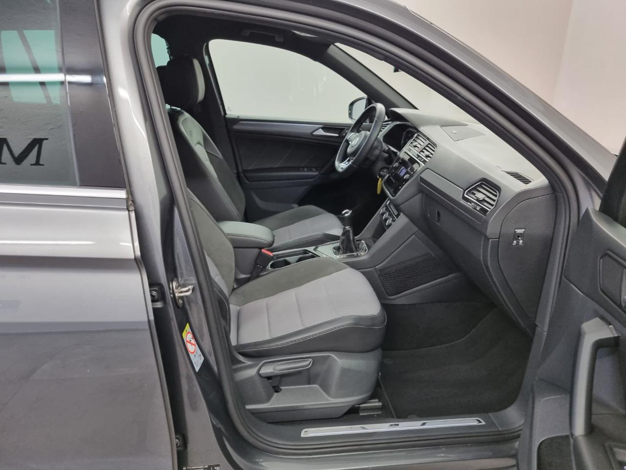 VOLKSWAGEN Tiguan 1.5 TSI Sport ACT BlueMotion Technology - 9