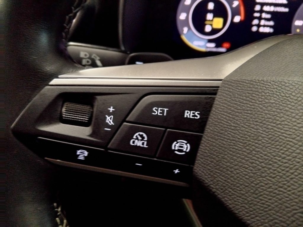 SEAT Leon 1.5 hybrid 116 CV DSG Business LED VIDEO 17 - 23