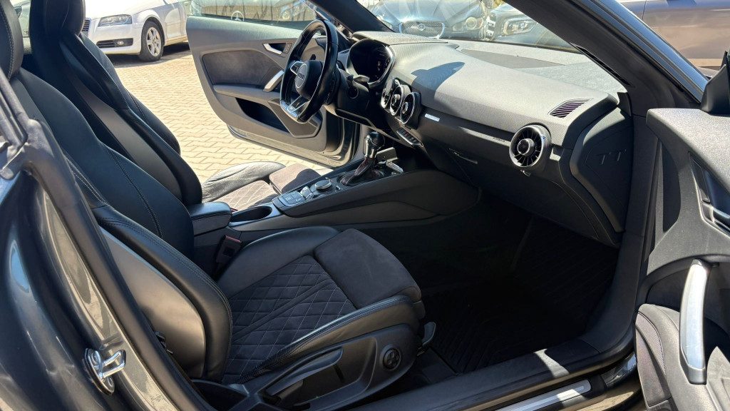AUDI TTS Coupé 2.0 TFSI 310 CV quattro S tronic - 16