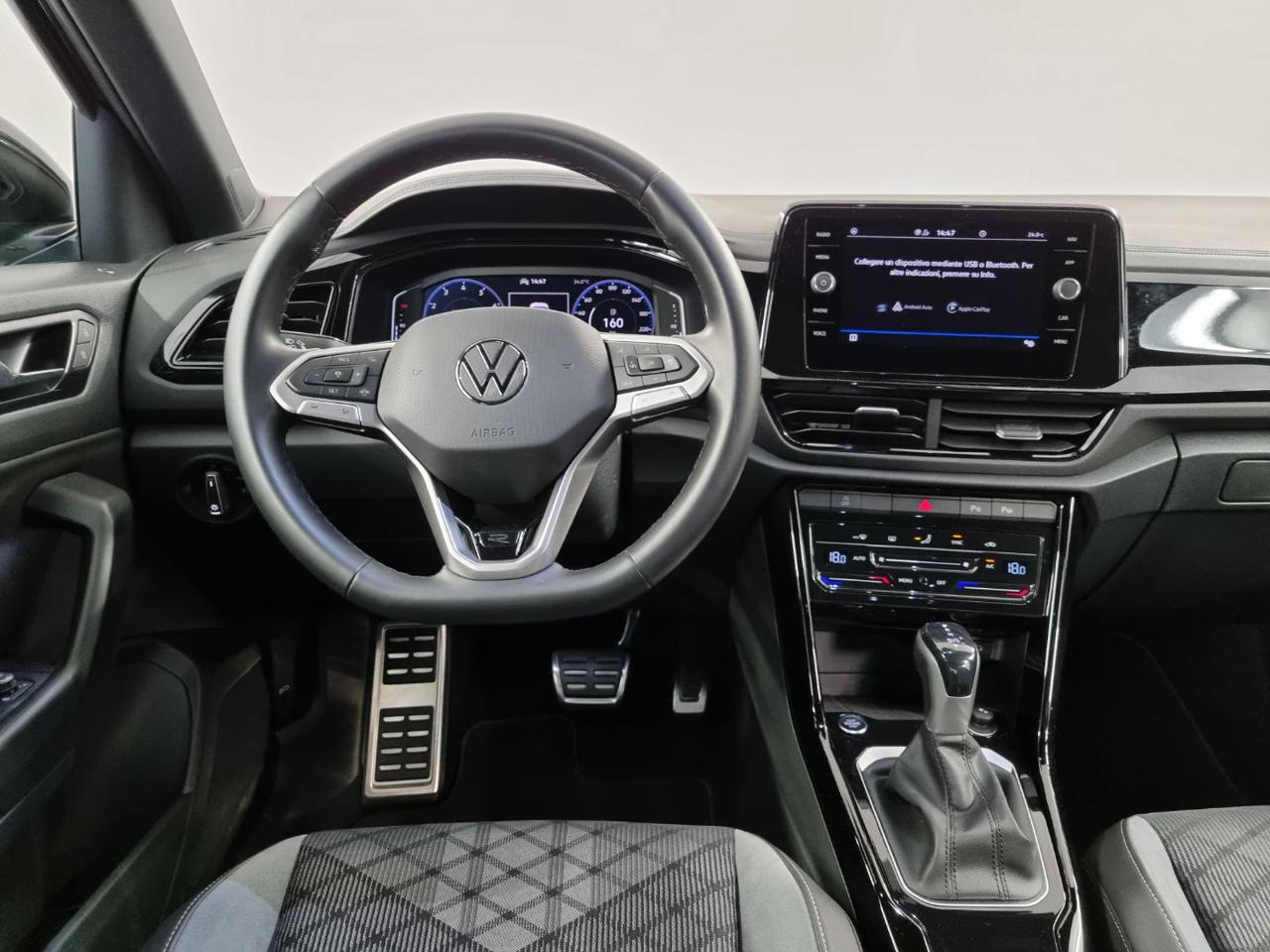 VOLKSWAGEN T-Roc 1.5 TSI ACT DSG R-Line - 29