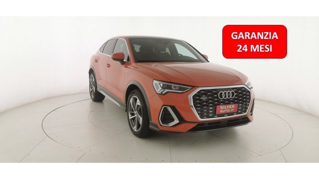 AUDI Q3 Orange pastello
