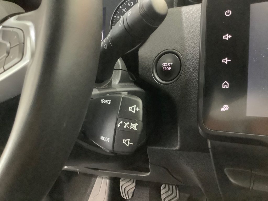 DACIA Duster 1.0 TCe GPL 4x2 Journey UP - 23