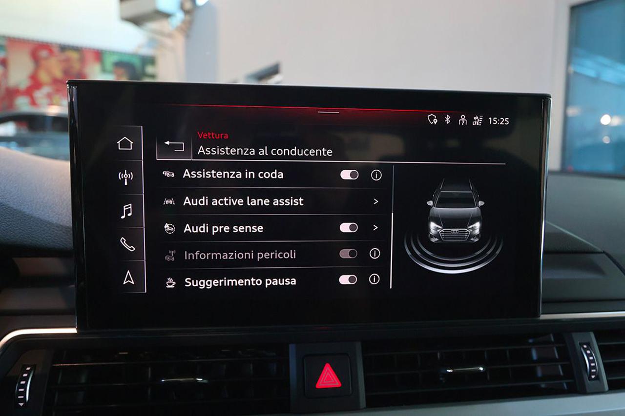 AUDI A4 35 TDI Avant S-Tronic S-Line - 27