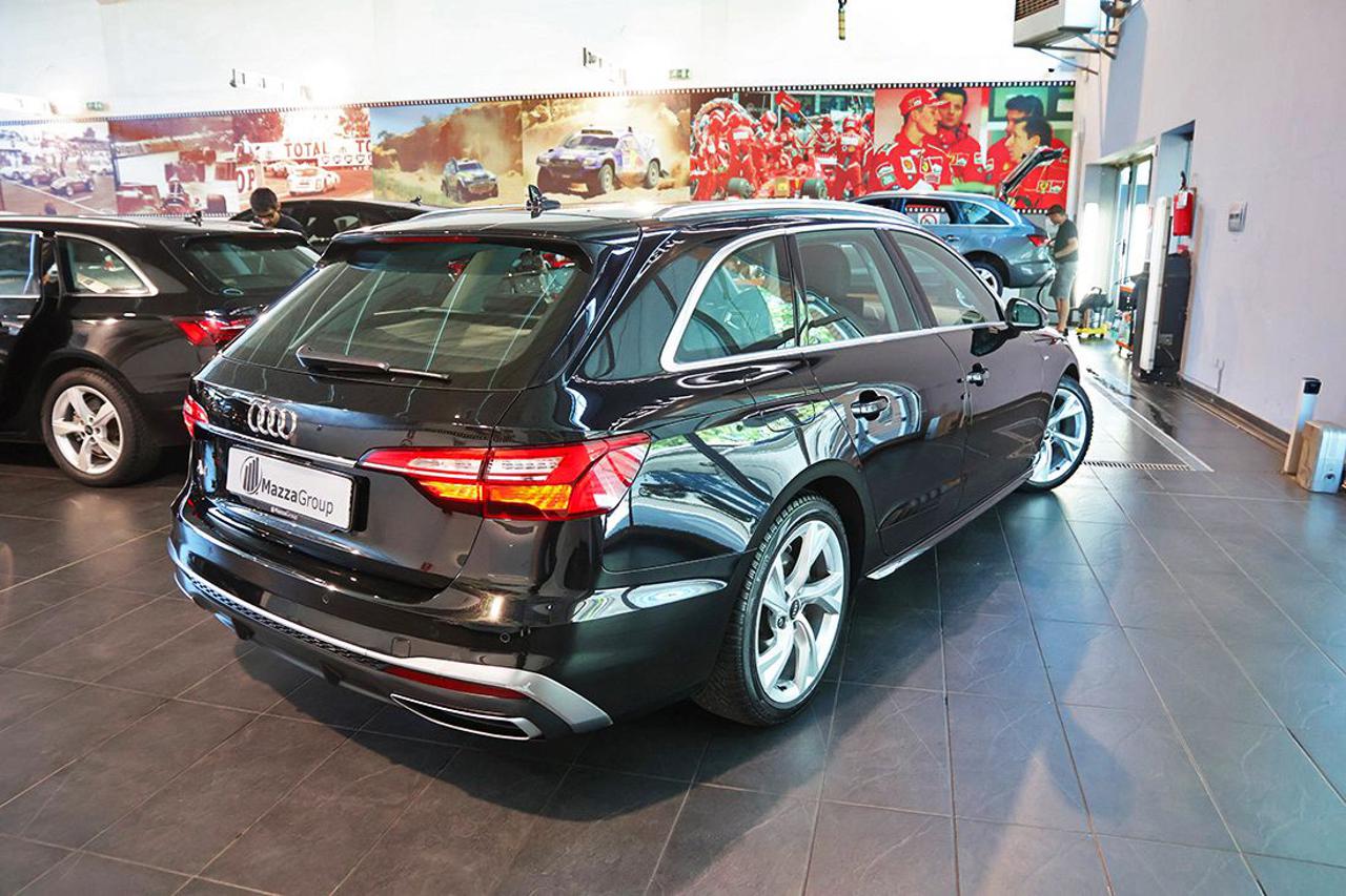 AUDI A4 35 TDI Avant S-Tronic S-Line - 9