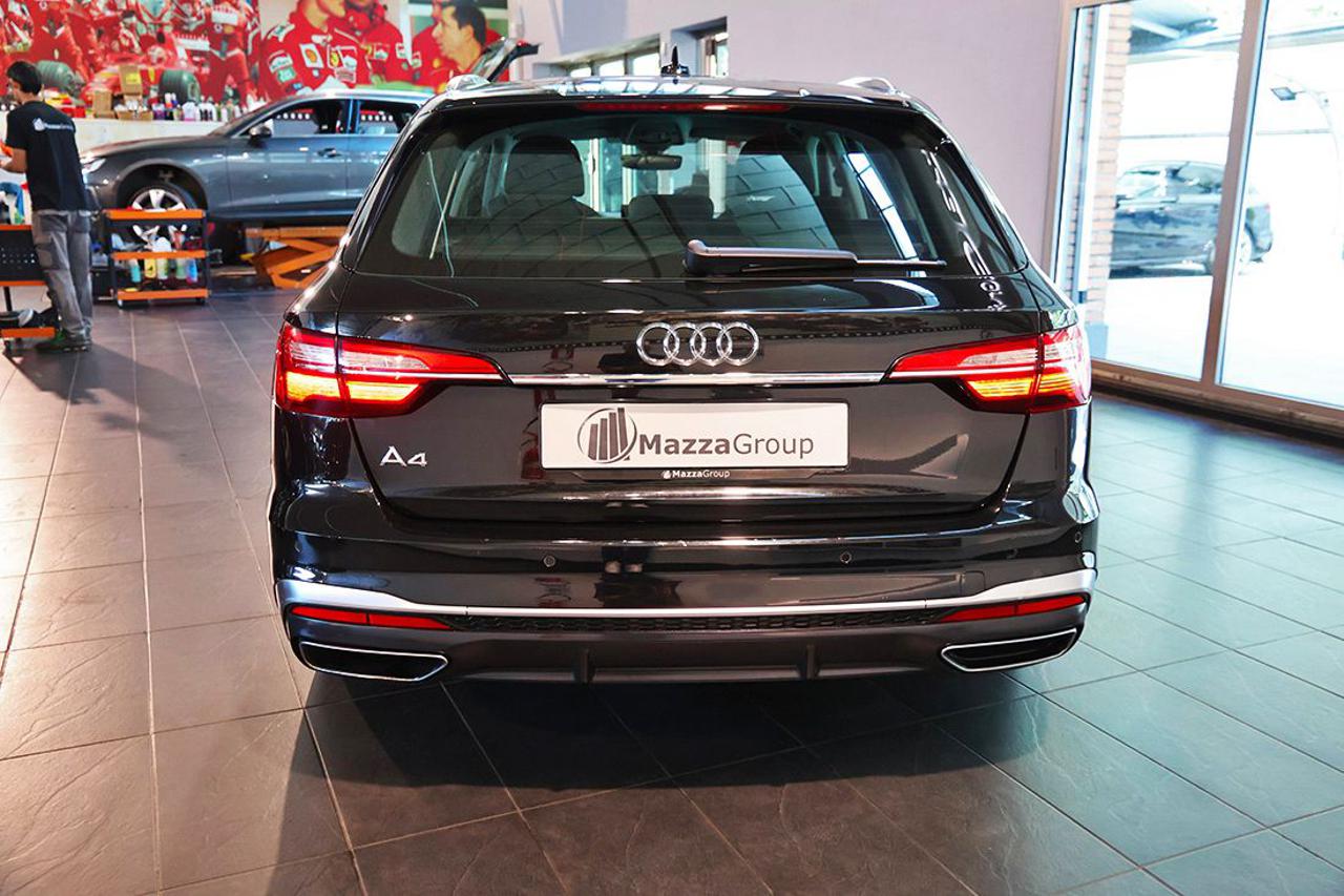 AUDI A4 35 TDI Avant S-Tronic S-Line - 8