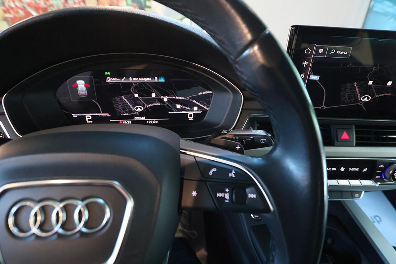 AUDI A4 35 TDI Avant S-Tronic S-Line - 21