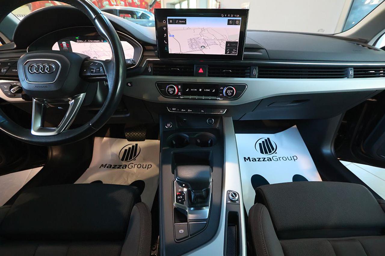 AUDI A4 35 TDI Avant S-Tronic S-Line - 30