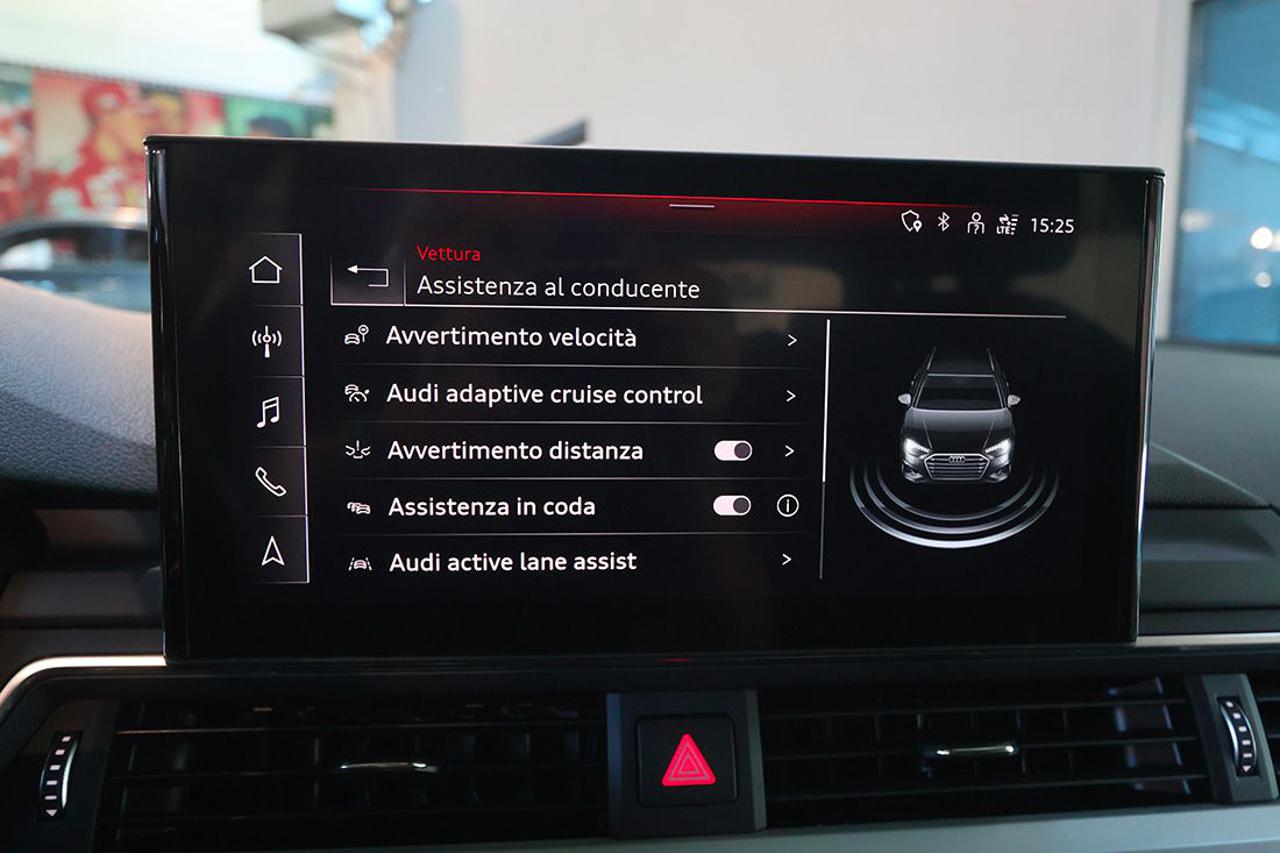 AUDI A4 35 TDI Avant S-Tronic S-Line - 26