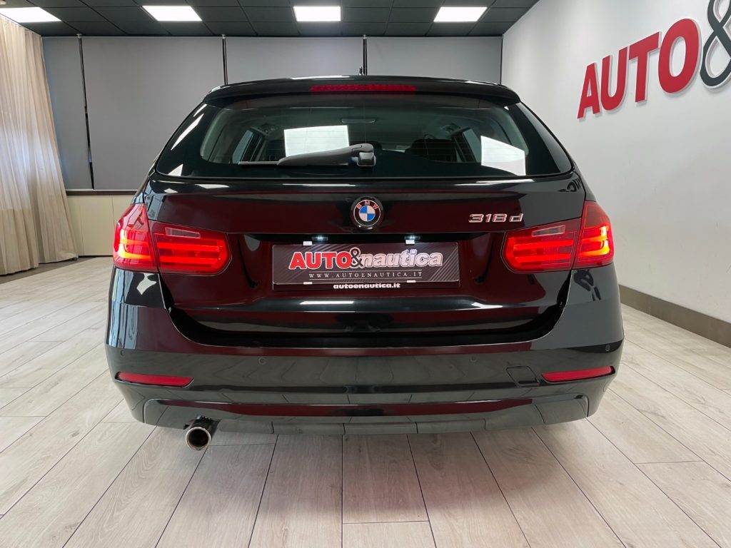 BMW 318 D TOURING BUSINESS AUTO - 10