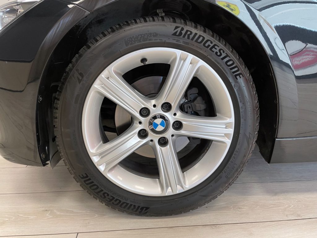 BMW 318 D TOURING BUSINESS AUTO - 14