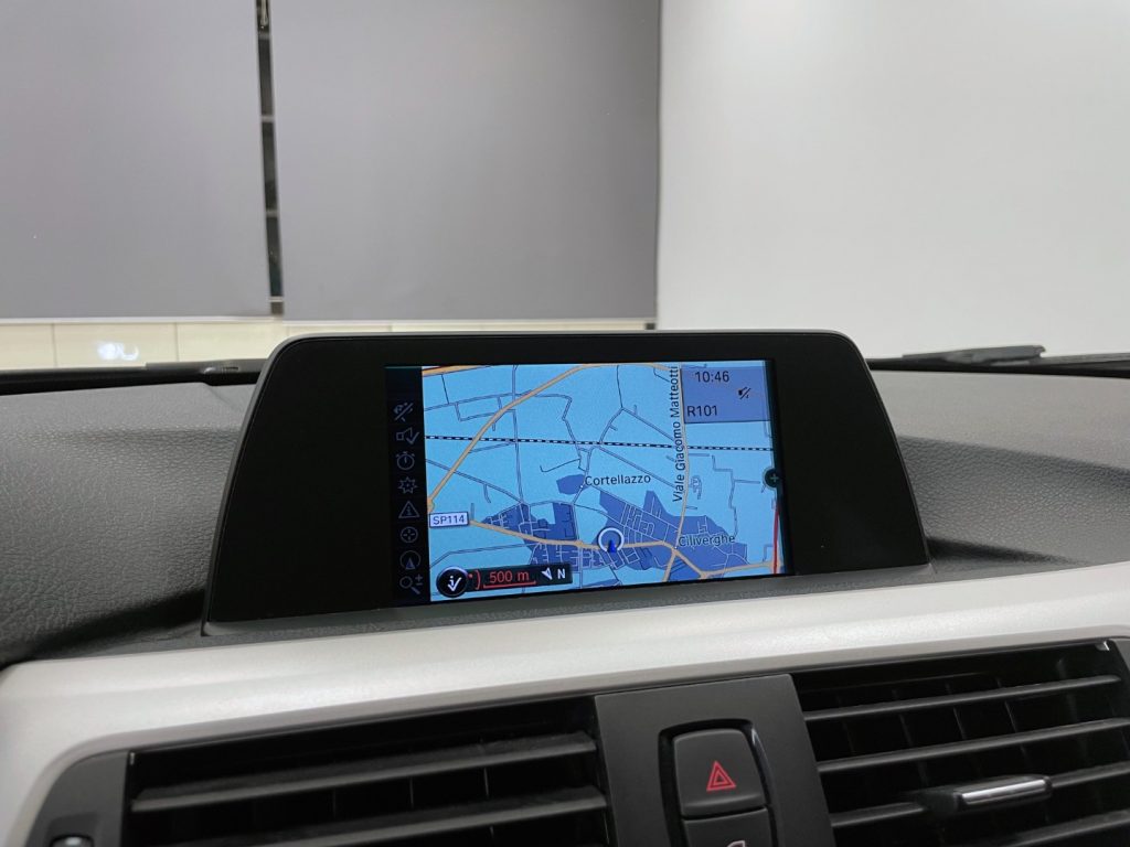 BMW 318 D TOURING BUSINESS AUTO - 24