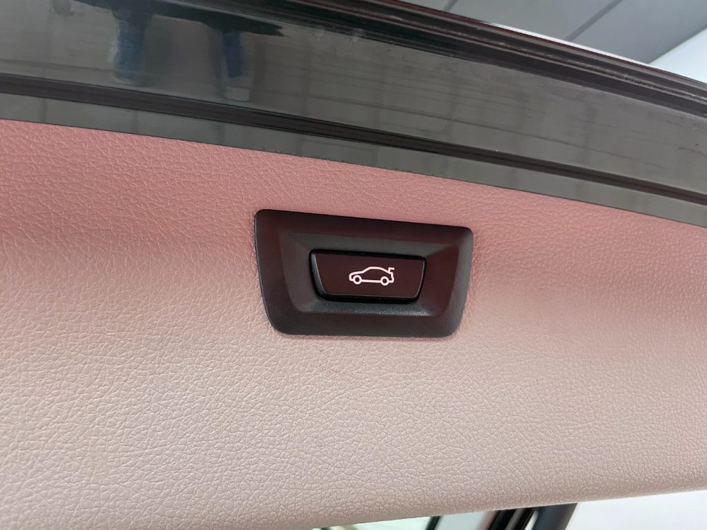 BMW 318 D TOURING BUSINESS AUTO - 30