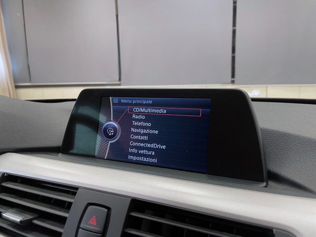 BMW 318 D TOURING BUSINESS AUTO - 52