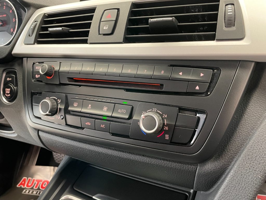 BMW 318 D TOURING BUSINESS AUTO - 53
