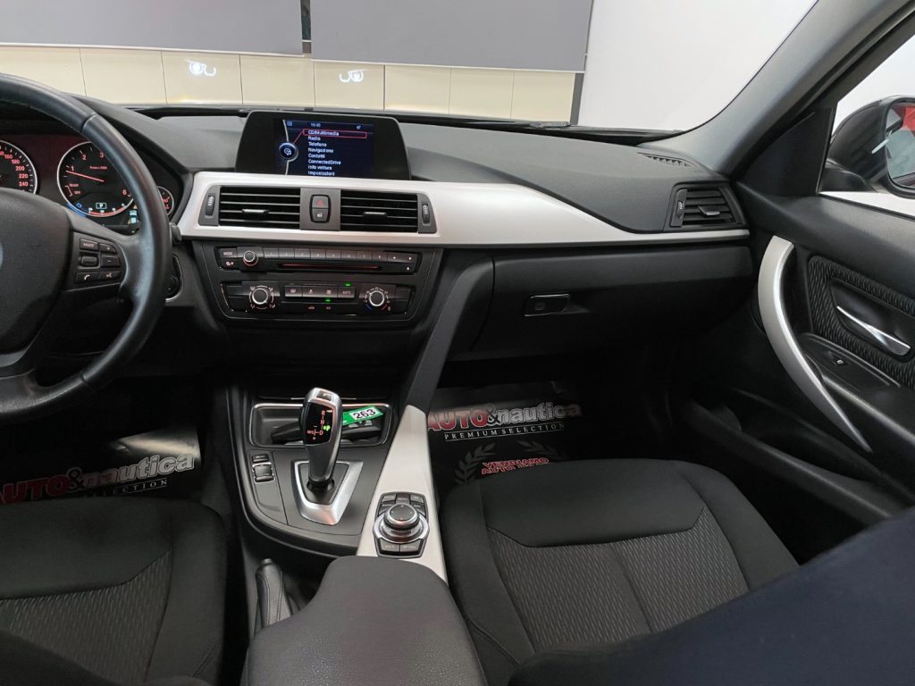 BMW 318 D TOURING BUSINESS AUTO - 57