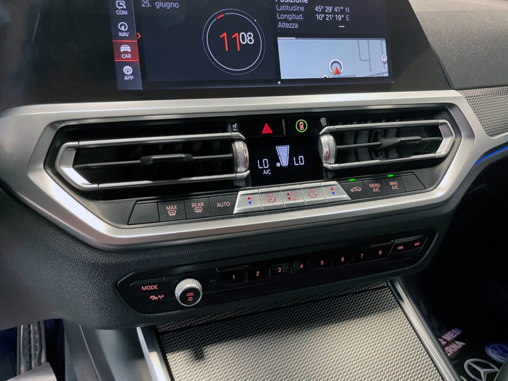 BMW 320 D TOURING MHEV 48V M-SPORT AUTO - IVA DEDUCIBILE - 27
